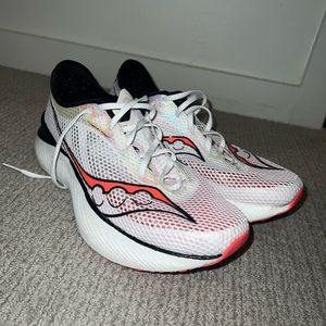 Saucony endorphin speed pro 3 men’s 10.5 white/orange (visired)